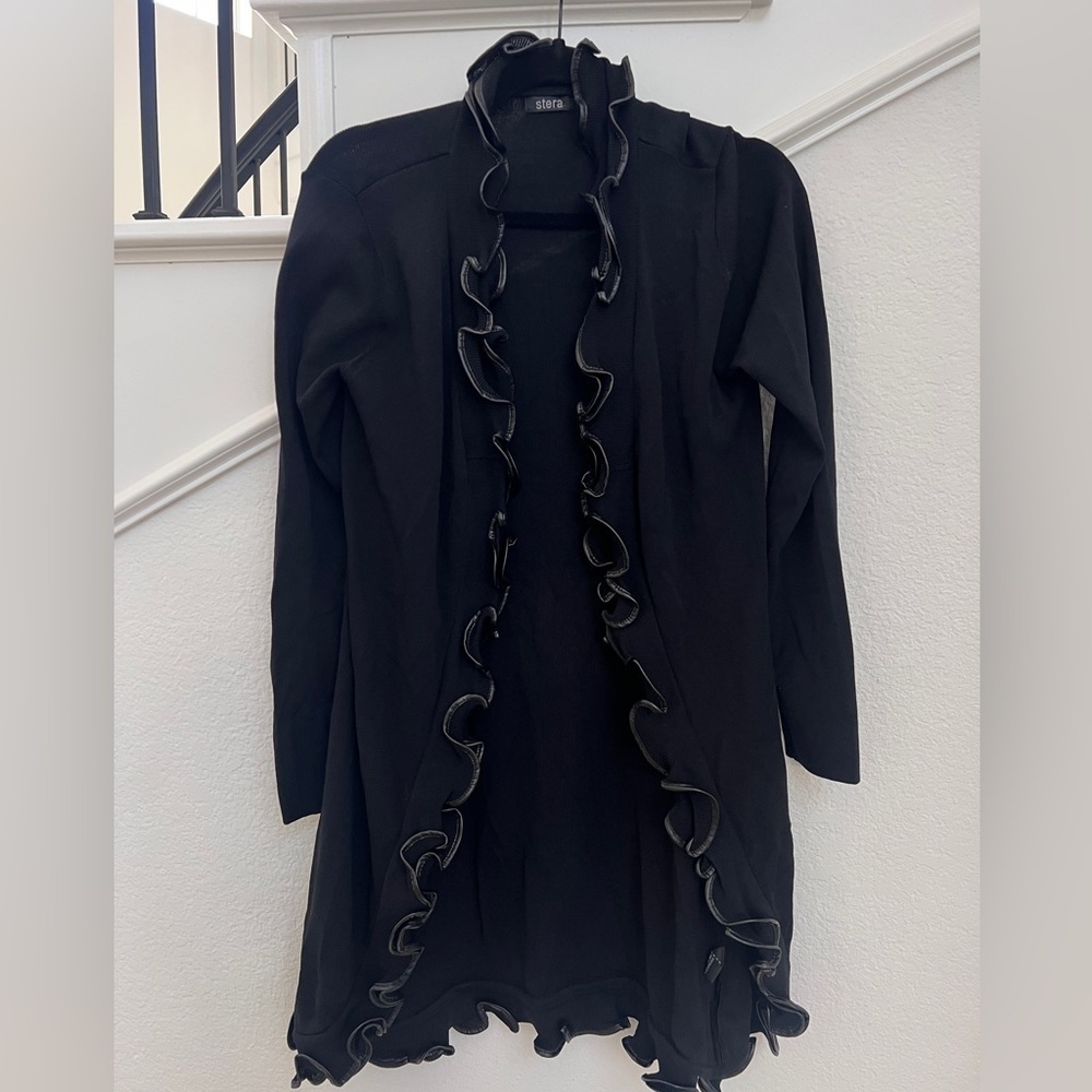Stera Ruffle Cardigan